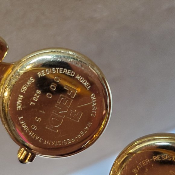 Fendi GP 620L Bangle Watch - Picture 10 of 10